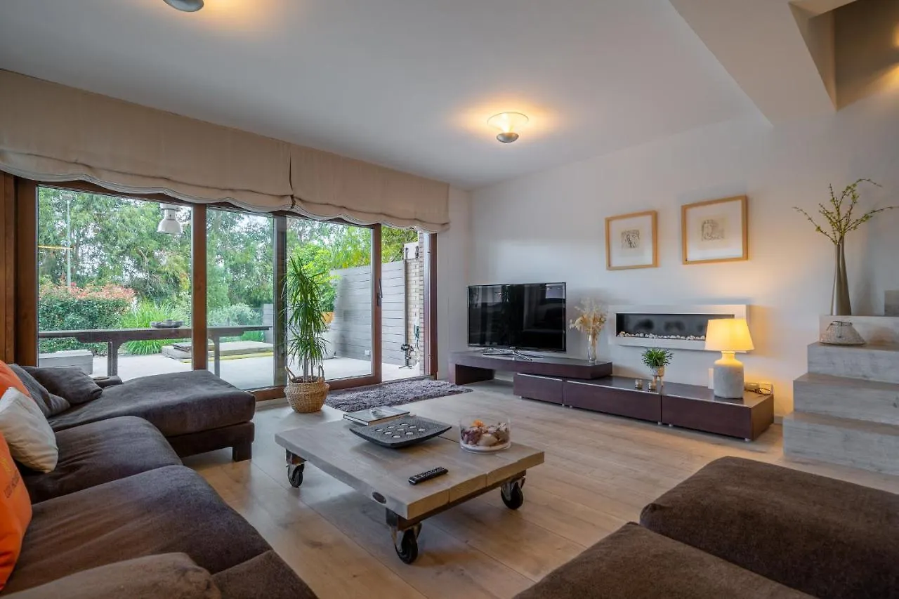 Residencial Bella Donna Lux House, Jacuzzi Y Piscina Privada Villa Lloret de Mar